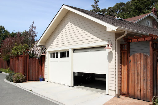 Why Won’t My Garage Door Close?